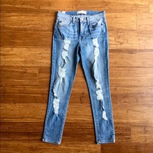 Kancan Distressed Denim Jeans Nwot